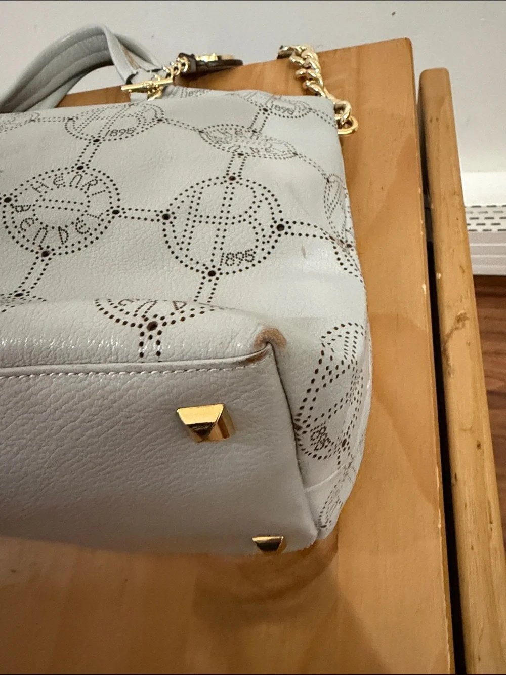 henri bendel elegant henri